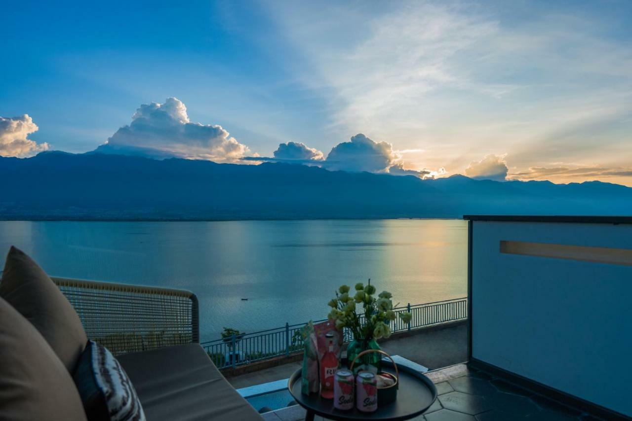 Dali Jiuxiao Star With Seaview Hotel Exteriör bild